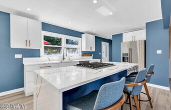 70 Avery Ave in Long Branch, NJ - Building Photo - Building Photo