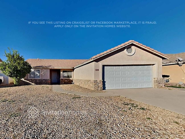 property at 8812 W Holly St