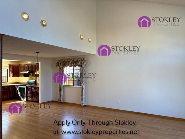 1105 Rock Creek Way in Concord, CA - Building Photo - Building Photo