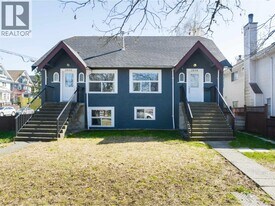 28XX W 6th Ave in Vancouver, BC - Building Photo