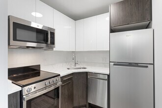 6001 N Kenmore Ave in Chicago, IL - Building Photo - Building Photo