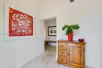 435 Ridgewood Rd in Key Biscayne, FL - Building Photo - Building Photo