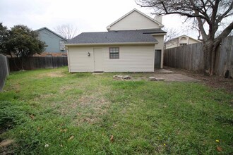 2872 Harbinger Ln in Dallas, TX - Building Photo - Building Photo
