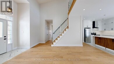 53 Meadows End Cres in Uxbridge, ON - Building Photo - Building Photo