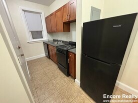 33 Lancaster Terrace, Unit 107 in Brookline, MA - Building Photo