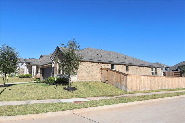 7204 Overcup Oak Ct in Conroe, TX - Foto de edificio - Building Photo