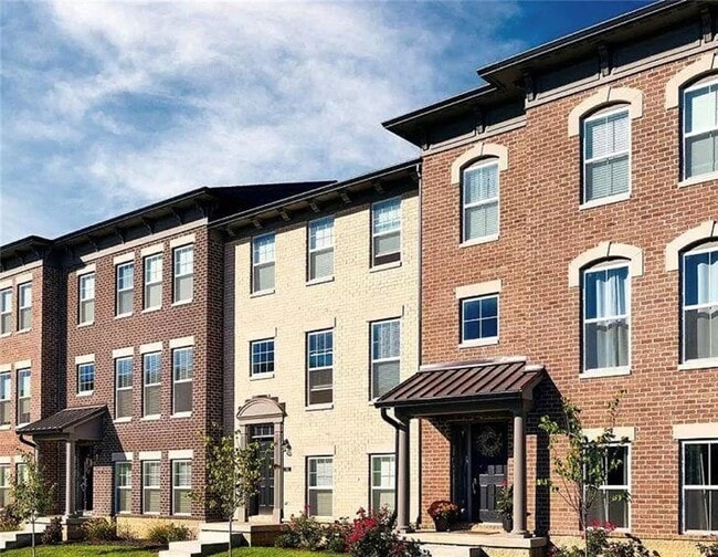 323 Wakefield Way Rentals in Zionsville, IN