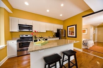 125 N 4th St, Unit 407 in Philadelphia, PA - Foto de edificio - Building Photo
