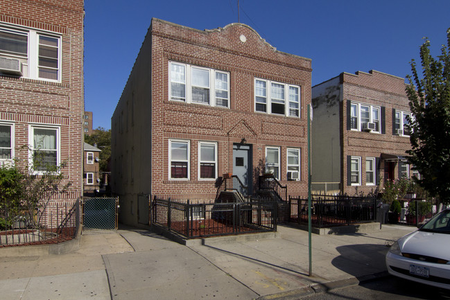 1412 Leland Ave in Bronx, NY - Building Photo - Building Photo