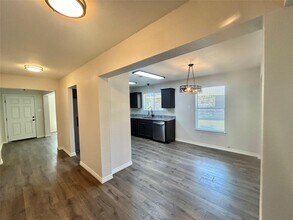 1712 Creekside Ave in Sherman, TX - Building Photo - Building Photo