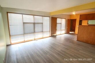 2405 46th St in Lubbock, TX - Building Photo - Building Photo