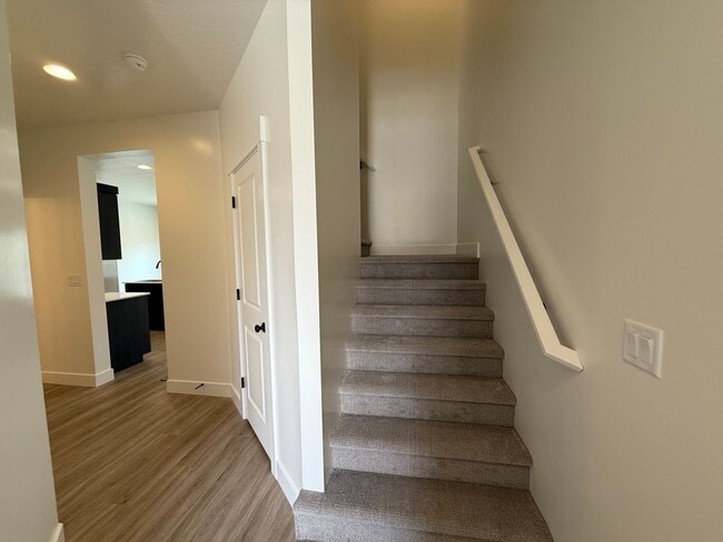 5687 S Weehawken Ln in Saint George, UT - Building Photo - Building Photo
