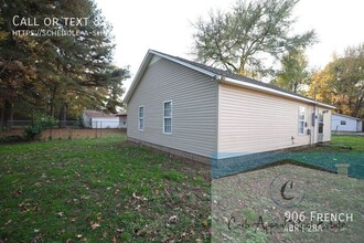 906 French St in Jonesboro, AR - Foto de edificio - Building Photo