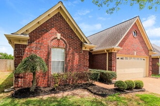 436 Bruins Trce in Memphis, TN - Foto de edificio - Building Photo