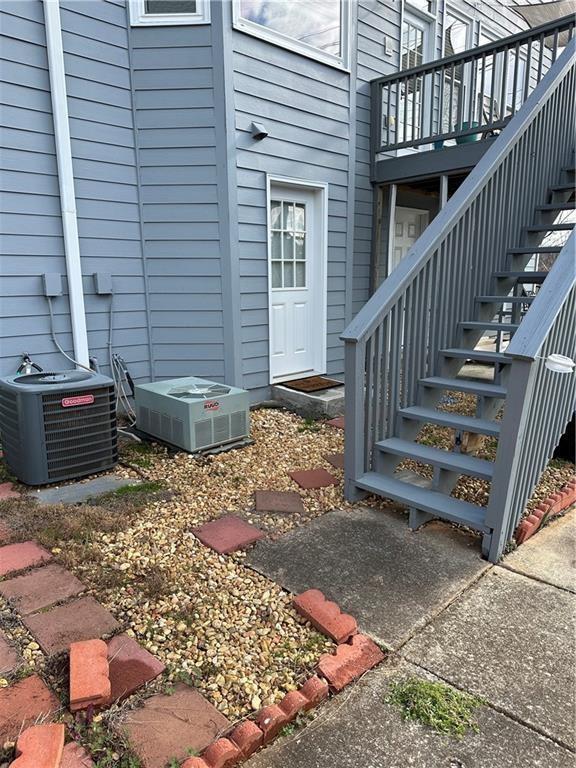 property at 4405 Boxwood Trail