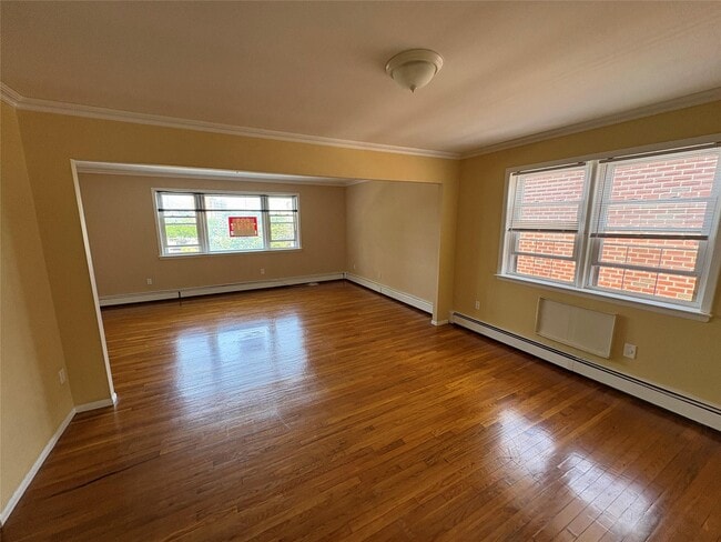 120 Vredenburgh Ave in Yonkers, NY - Building Photo - Building Photo