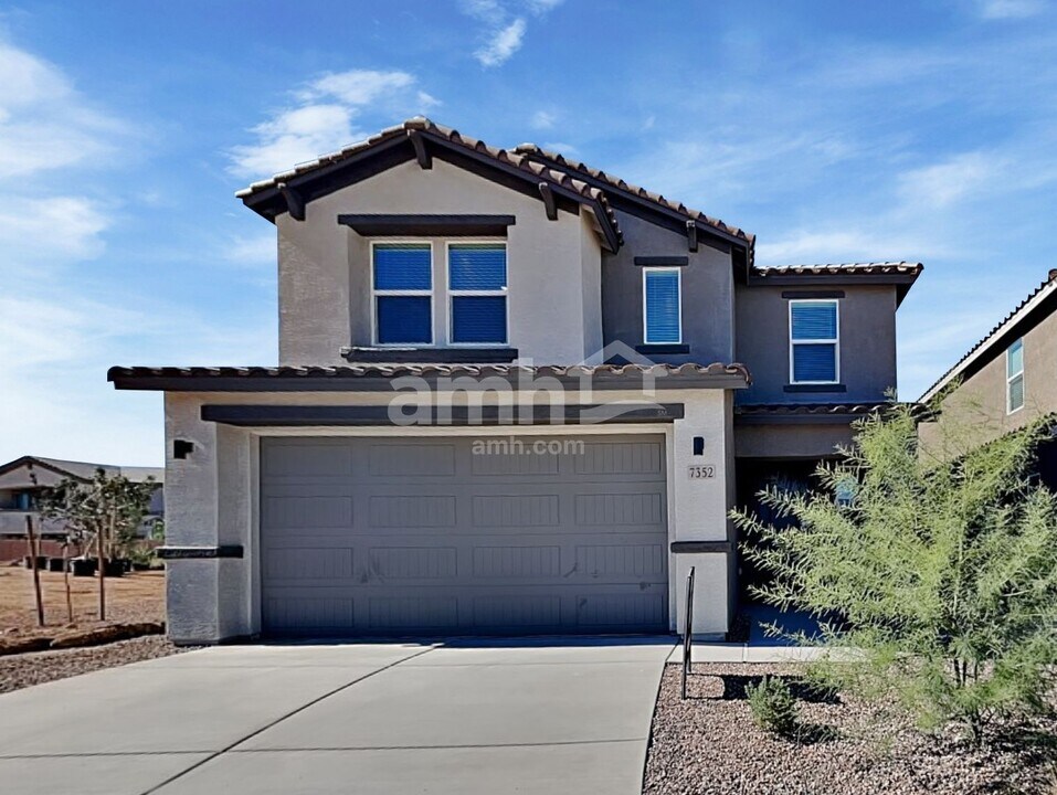 7352 S Avenida Obelo in Tucson, AZ - Building Photo