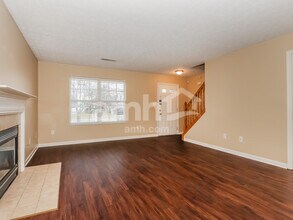 107 Worthington Dr in Germantown, OH - Building Photo - Building Photo