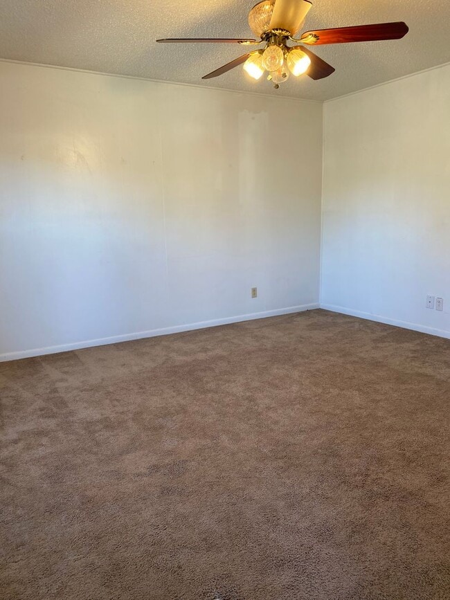 1730 E 53rd St in Odessa, TX - Building Photo - Building Photo