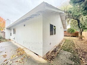 202 NW 132nd St in Vancouver, WA - Building Photo - Building Photo