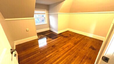 131 Josephine Ave, Unit 3 in Somerville, MA - Building Photo - Building Photo