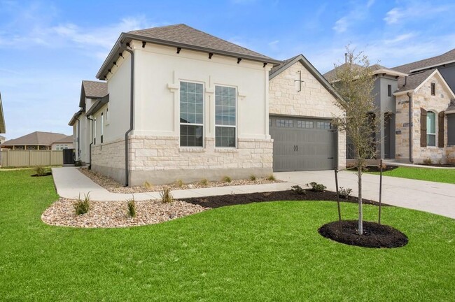 708 Faith Dr in Liberty Hill, TX - Foto de edificio - Building Photo