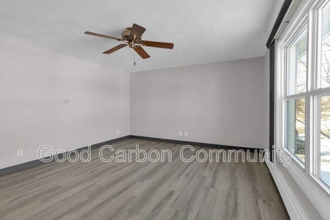 property at 1190 Orchard Park Rd