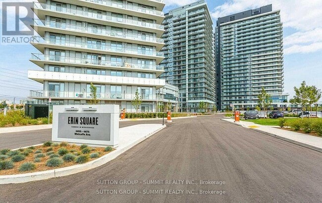 property at 4655-4655 Metcalfe Ave