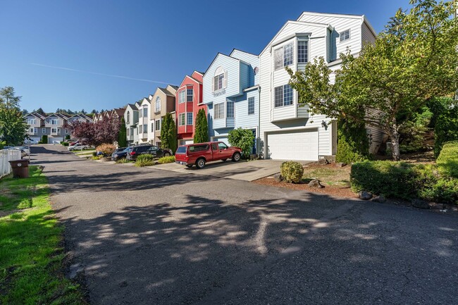 1217 NW 7th Way in Camas, WA - Foto de edificio - Building Photo