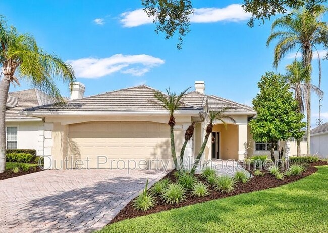 property at 10842 Woodchase Cir