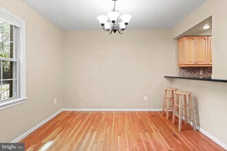 5439 Plymouth Meadows Ct in Fairfax, VA - Building Photo - Building Photo