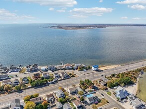 320 NJ-37 in Seaside Heights, NJ - Foto de edificio - Building Photo