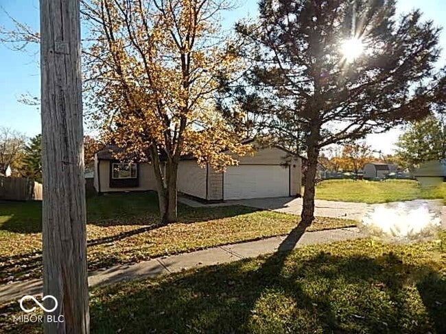 property at 561 Boonesboro Rd