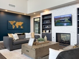 The Landing at Legends in Champaign, IL - Building Photo