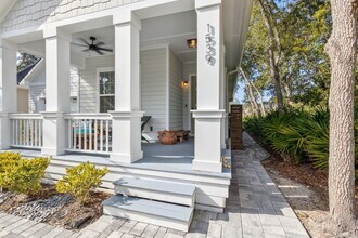 1539 Coastal Oaks Dr in Fernandina Beach, FL - Building Photo - Building Photo
