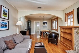 2308 Grape St in Denver, CO - Building Photo - Building Photo