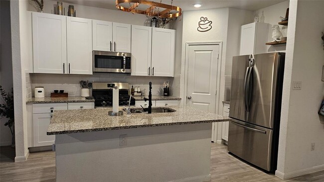 6907 Arid Wy in San Antonio, TX - Building Photo - Building Photo
