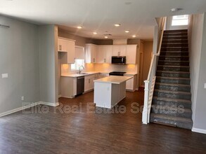 8696 Camden Dr in Santee, CA - Building Photo - Building Photo