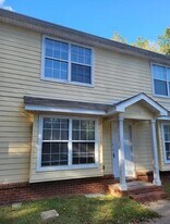 1558 Devoe St in Tallahassee, FL - Building Photo