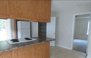 1624 Fresno St in Valdosta, GA - Foto de edificio - Building Photo