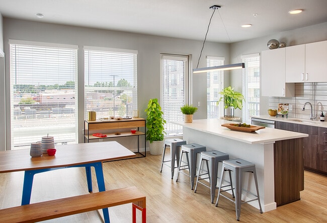 South Main Station in Longmont, CO - Building Photo - Building Photo