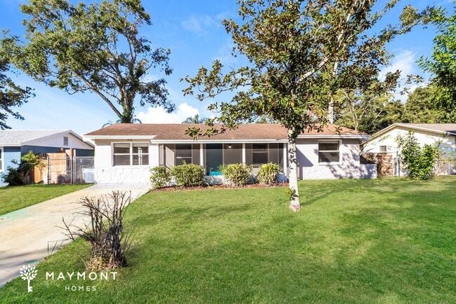 property at 1008 Grantwood Ave