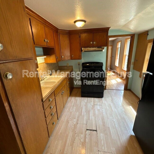 property at 1408 Washington St NE