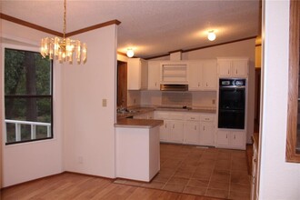 391 Kc Dr in Bastrop, TX - Building Photo - Building Photo