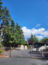 Cedar Gardens Apartments in Federal Way, WA - Building Photo - Building Photo