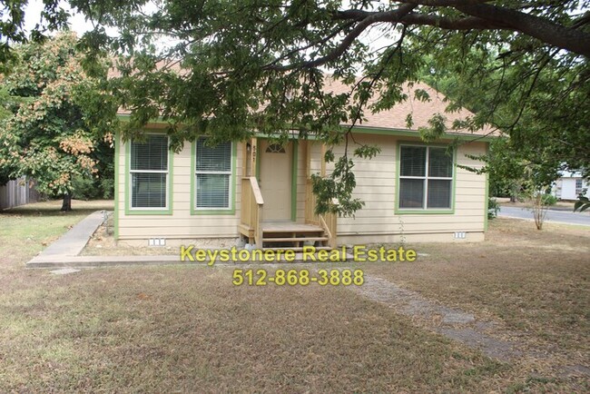 property at 501 N Lampasas St