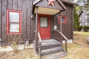 1874 Blossom Rd in Rochester, NY - Building Photo