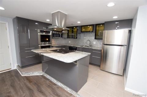 13318 Wenwood Dr, Unit 108 in Fenton, MI - Building Photo - Building Photo