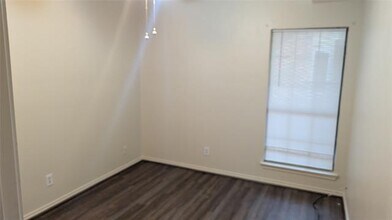 4434 Point Blvd in Garland, TX - Building Photo - Building Photo