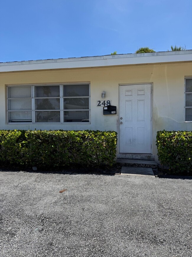 property at 248 Wenonah Pl